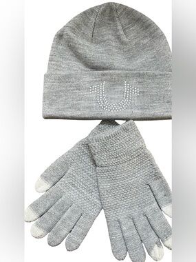 True Religion Gray Knit Beanie and matching gloves